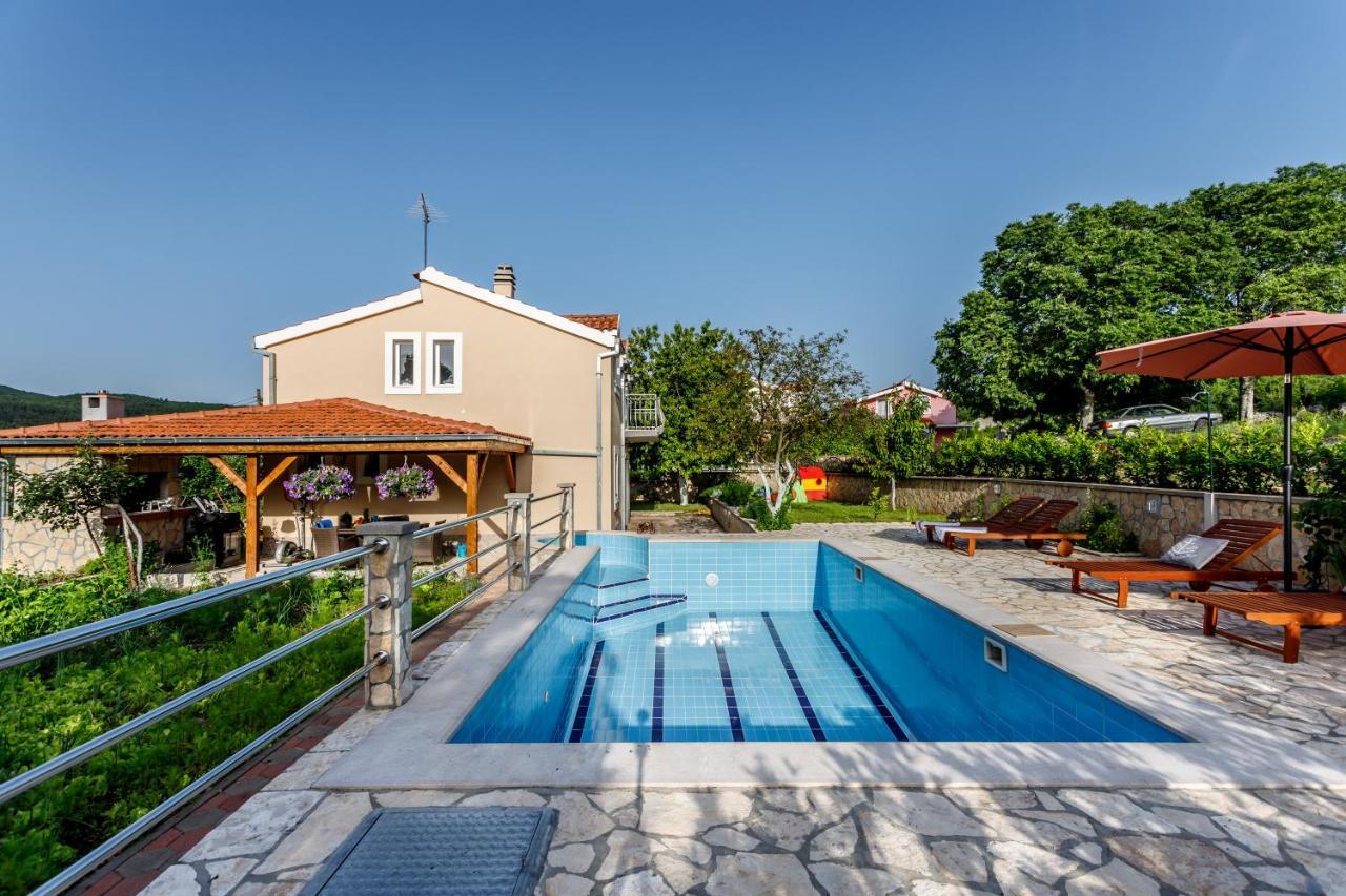 Holiday Home Memories And Joy Имотски Екстериор снимка